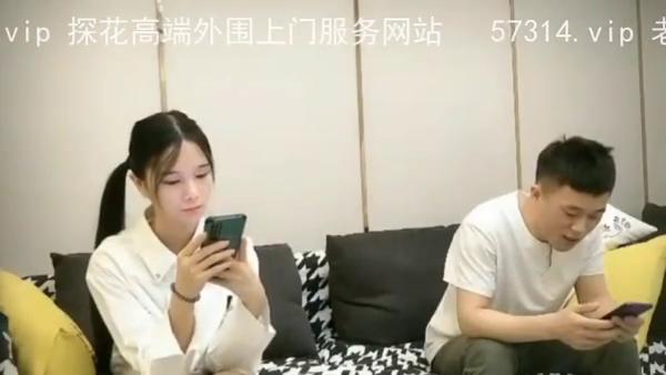 极品00后的小奶声奶气的激情无限